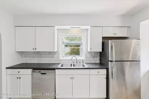 Kitchen - 2195 Kent St, Okemos, MI 48864 photo 1 of 1