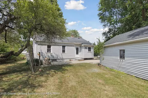 Exterior - 2195 Kent St, Okemos, MI 48864 photo 4 of 9