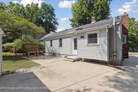Exterior - 2195 Kent St, Okemos, MI 48864 photo 5 of 9