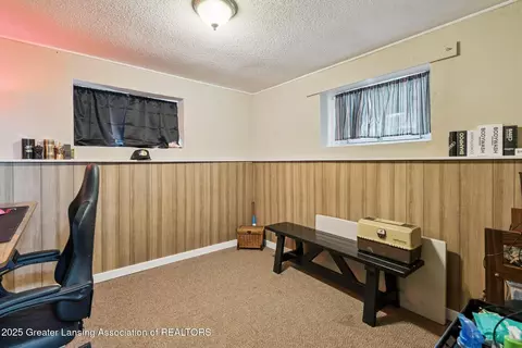 225 Washington St, Maple Rapids, MI 48853 photo 18