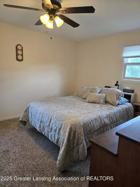 Bedroom - 18775 Bull Run Rd, Gregory, MI 48137 photo 1 of 5