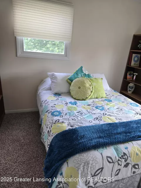 Bedroom - 18775 Bull Run Rd, Gregory, MI 48137 photo 5 of 5