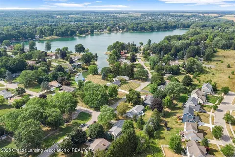View/Area - 1301 E Geneva Dr, Dewitt, MI 48820 photo 1 of 3