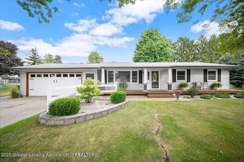 1301 E Geneva Dr, Dewitt, MI 48820