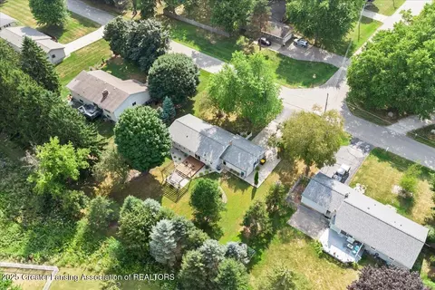 View/Area - 1301 E Geneva Dr, Dewitt, MI 48820 photo 3 of 3