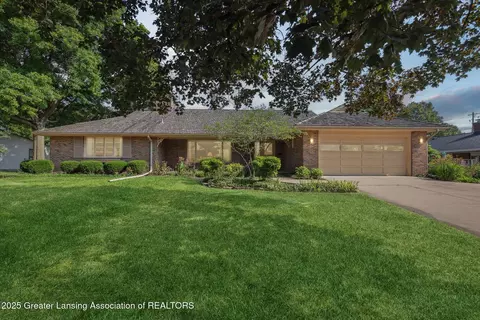 1014 Southlawn Ave, East Lansing, MI 48823