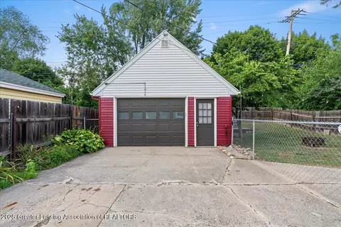 Exterior - 2004 Cooper Ave, Lansing, MI 48910 photo 1 of 7