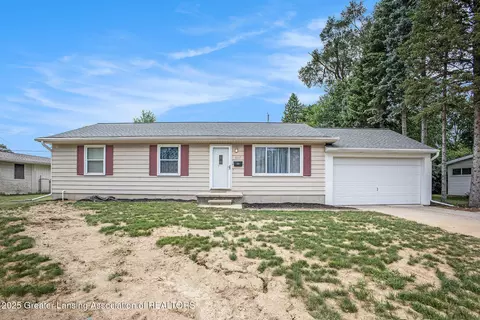 5117 Jo Don Dr, East Lansing, MI 48823