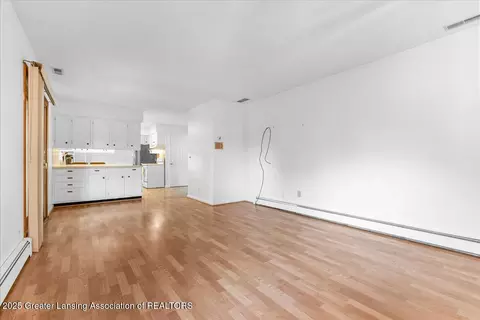 Living - 1122 E Geneva Dr, Dewitt, MI 48820 photo 5 of 5