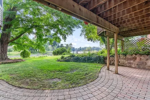 Exterior - 1122 E Geneva Dr, Dewitt, MI 48820 photo 3 of 6