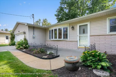 Other - 1122 E Geneva Dr, Dewitt, MI 48820 photo 4 of 20