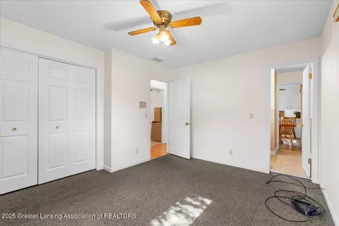 Bedroom - 1122 E Geneva Dr, Dewitt, MI 48820 photo 4 of 5