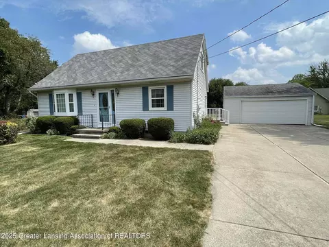 13955 Ducharme Dr, Dewitt, MI 48820