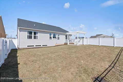 Exterior - 6694 Castleton Dr, Grand Ledge, MI 48837 photo 3 of 5