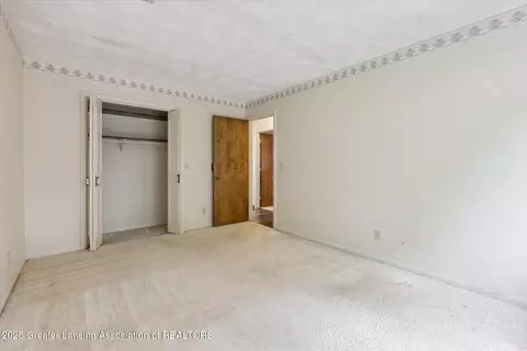 Bedroom - 15480 Boichot Rd, Lansing, MI 48906 photo 9 of 9