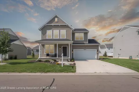3977 Stirrup St, East Lansing, MI 48823