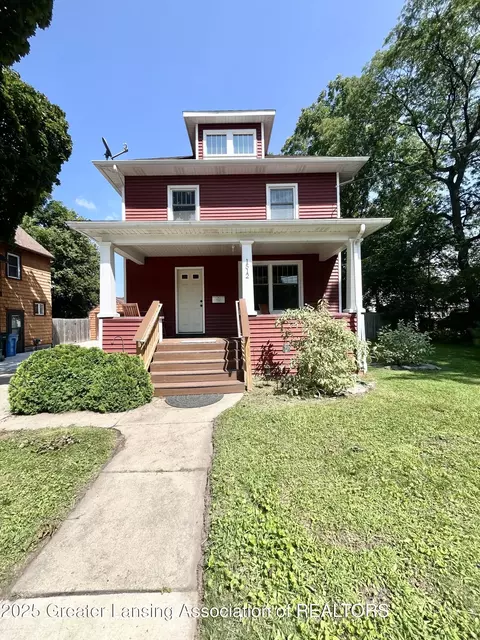 1512 James St, Lansing, MI 48906