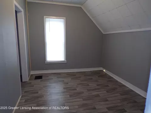 540 E Comstock St, Owosso, MI 48867 photo 22