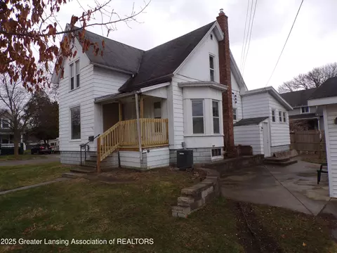 540 E Comstock St, Owosso, MI 48867