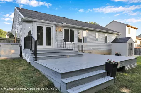 Exterior - 12741 Ontonagon Dr, Dewitt, MI 48820 photo 7 of 7