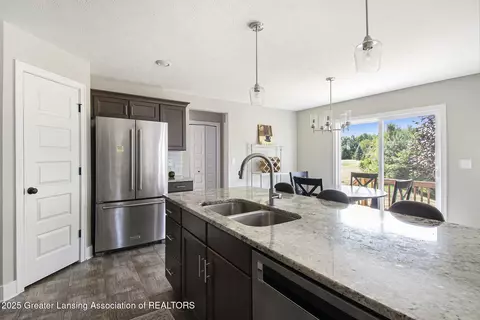 Kitchen - 1587 Wellman Rd, Dewitt, MI 48820 photo 3 of 3