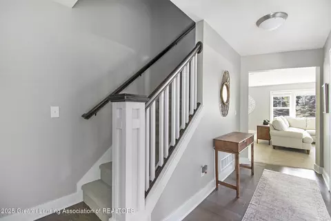 Entry Way - 1587 Wellman Rd, Dewitt, MI 48820 photo 4 of 4