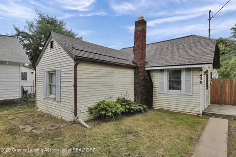 420 N Catherine St, Lansing, MI 48917