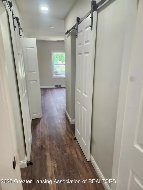 Entry Way - 2500 Gary Ave, Lansing, MI 48906 photo 5 of 13