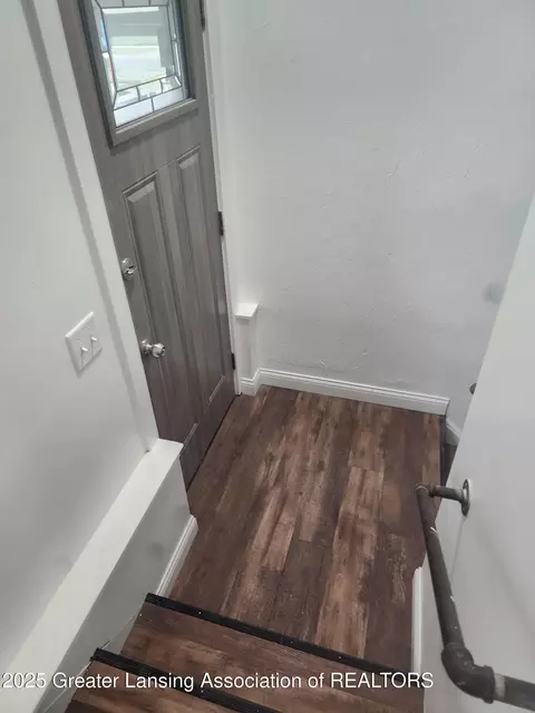 Entry Way - 2500 Gary Ave, Lansing, MI 48906 photo 9 of 13