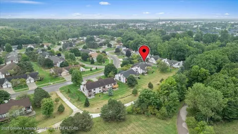 View/Area - 6923 Springtree Ln #143, Lansing, MI 48917 photo 2 of 9