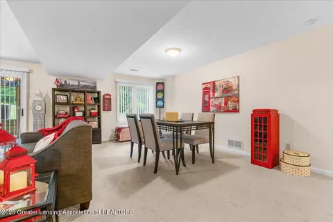 Dining - 6923 Springtree Ln #143, Lansing, MI 48917 photo 2 of 2