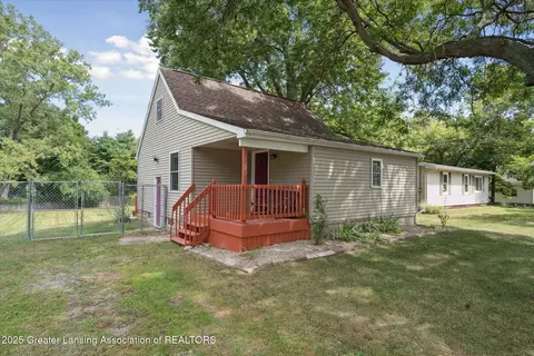 1823 Rex St, Lansing, MI 48910