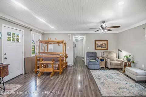Entry Way - 14933 Howard Rd, Concord, MI 49237 photo 1 of 3