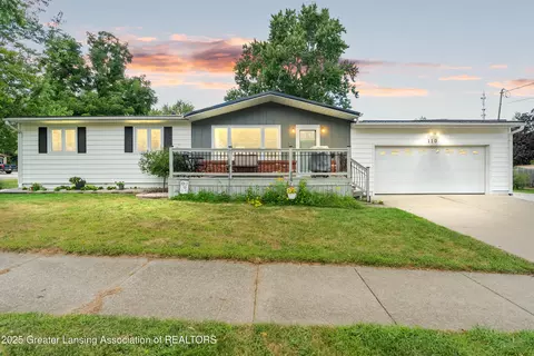 110 S Emmons St, Saint Johns, MI 48879