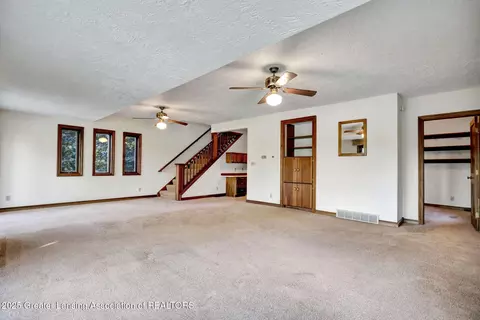 Living - 2574 Park St, Lyons, MI 48851 photo 2 of 3