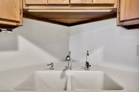 Kitchen - 2574 Park St, Lyons, MI 48851 photo 6 of 6