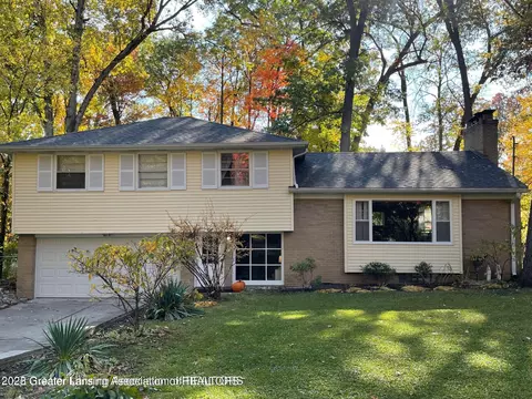4448 Greenwood Dr, Okemos, MI 48864