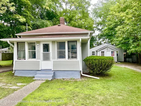 428 N Washington St, Charlotte, MI 48813