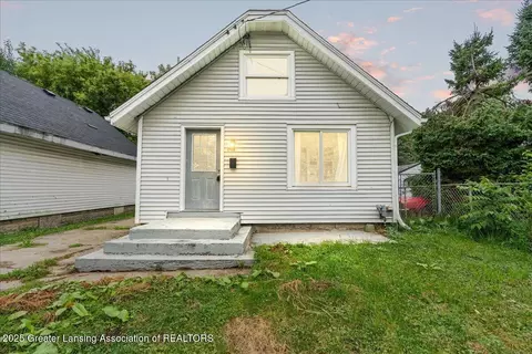 1415 New York Ave, Lansing, MI 48906
