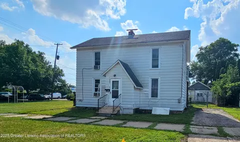 705 Osceola Ave, Big Rapids, MI 49307
