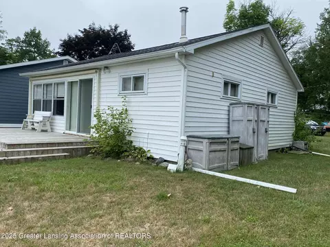 20258 Hahn Park Dr, Evart, MI 49631