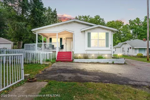 416 W Holmes Rd, Lansing, MI 48910