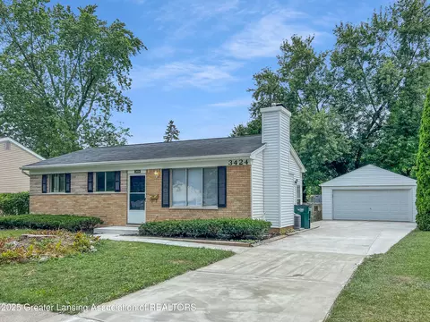 3424 S Catherine St, Lansing, MI 48911