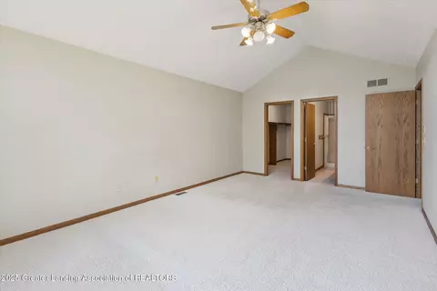 Bedroom - 410 Wanilla Ln, Dewitt, MI 48820 photo 3 of 9