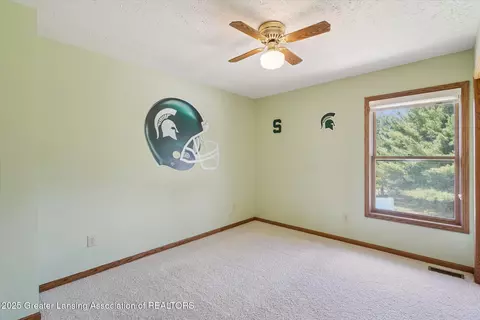 Bedroom - 410 Wanilla Ln, Dewitt, MI 48820 photo 8 of 9