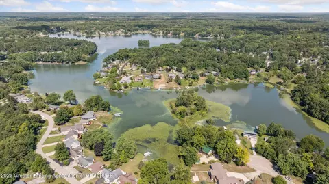 View/Area - 11246 Lemott Cir, Jerome, MI 49249 photo 5 of 6
