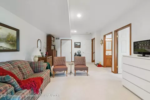 Bedroom - 11246 Lemott Cir, Jerome, MI 49249 photo 10 of 10