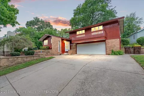 4789 Ardmore Ave, Okemos, MI 48864