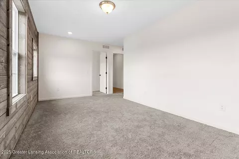 Bedroom - 13835 Kaleidoscope Dr, Dewitt, MI 48820 photo 6 of 6