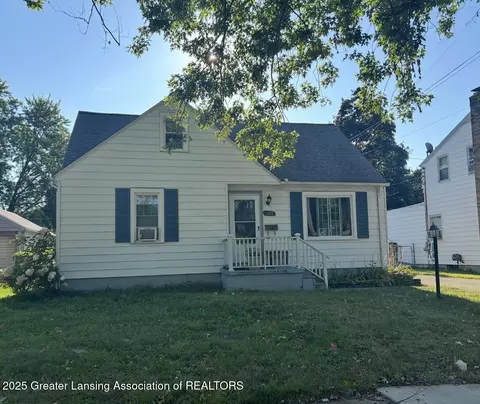 1226 N Foster Ave, Lansing, MI 48912